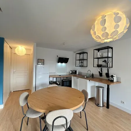 Duplex *